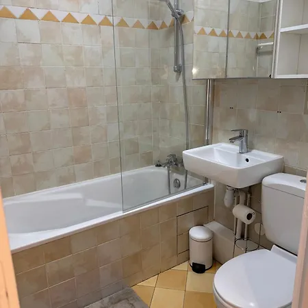 Apartman Stylish W Balcony In 16th - Eiffel Tower *