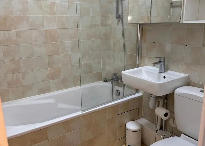 아파트 Stylish W Balcony In 16th - Eiffel Tower *